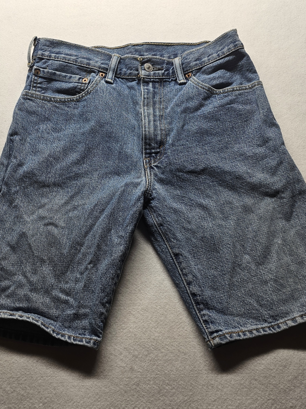 Levi's Men's Medium Blue Denim Shorts